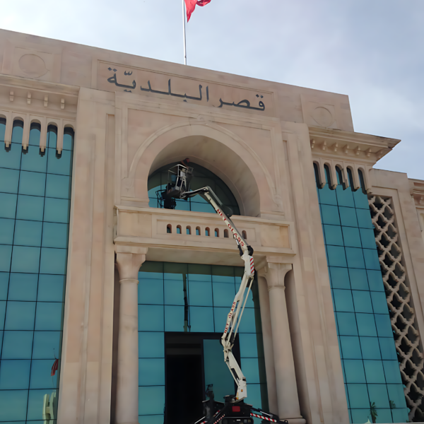 Nettoyage-des-vitres-Tunisie-1_61