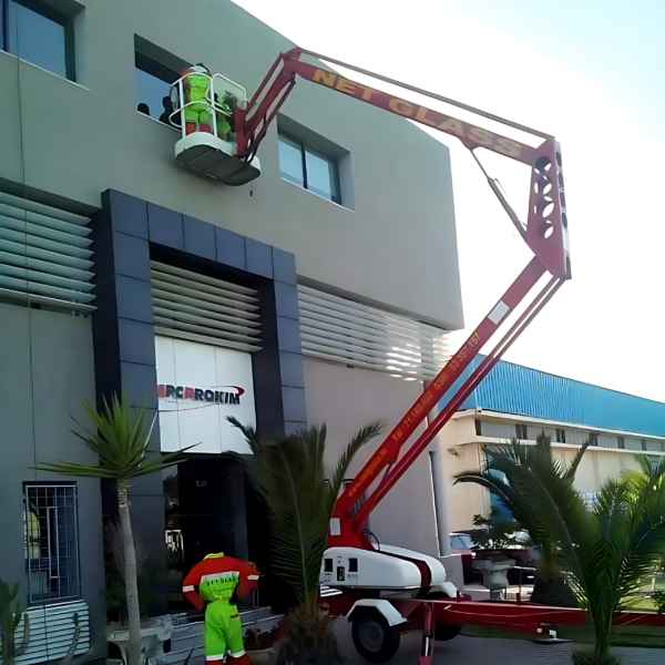 Nettoyage-des-vitres-Tunisie-9_upscayl_3x_upscayl-lite-4x